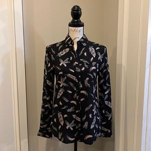 NWT Ladies Long Sleeve Blouse/Top Size XS!!